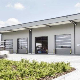 Industrie- und Garagentore 05